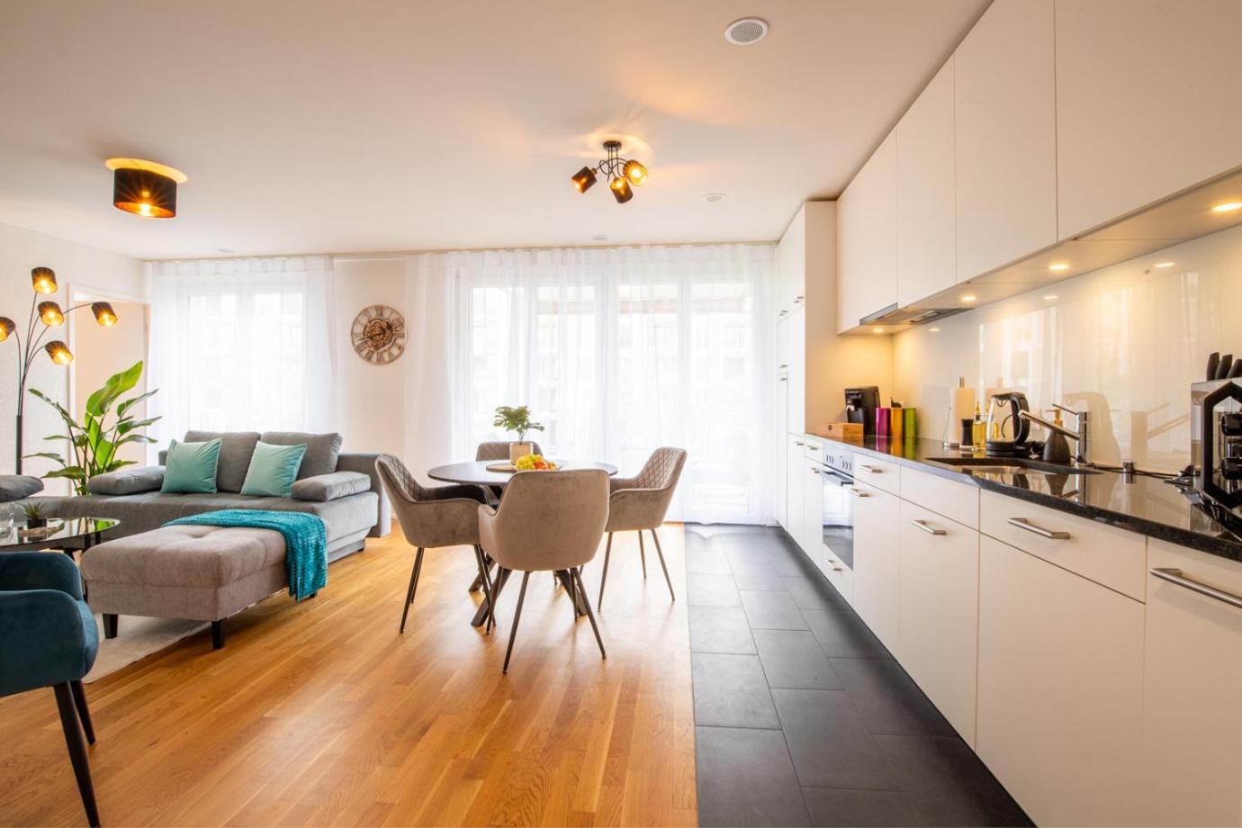 Special Einstein Iiv Apartment, Messe Kleinbasel 10-Star Eksteriør bilde
