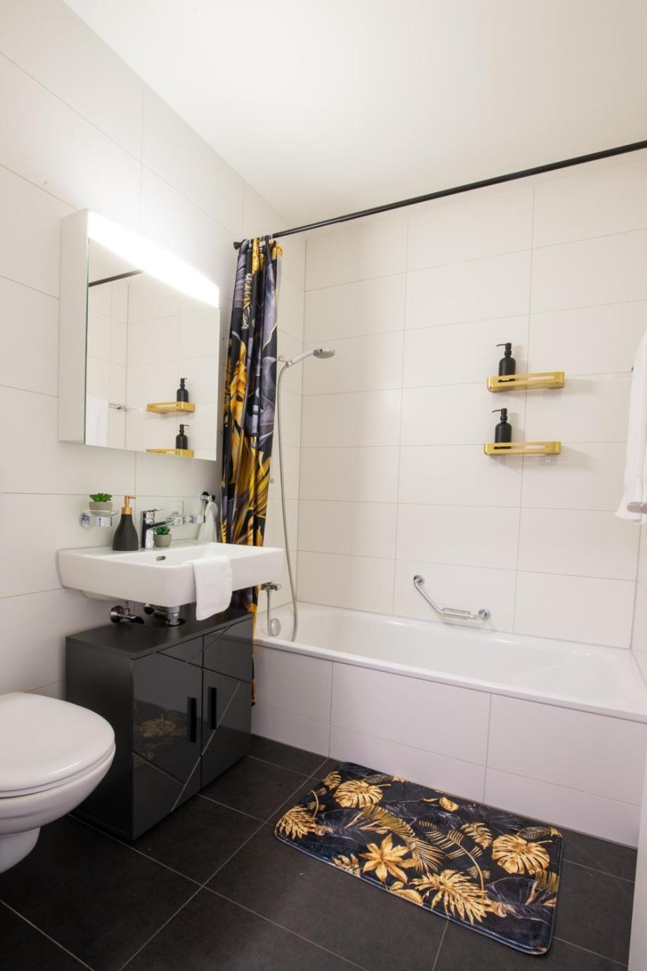 Special Einstein Iiv Apartment, Messe Kleinbasel 10-Star Eksteriør bilde